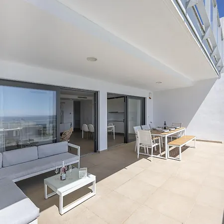 아파트 Sunrise Heights 2455 Sea View 마닐바