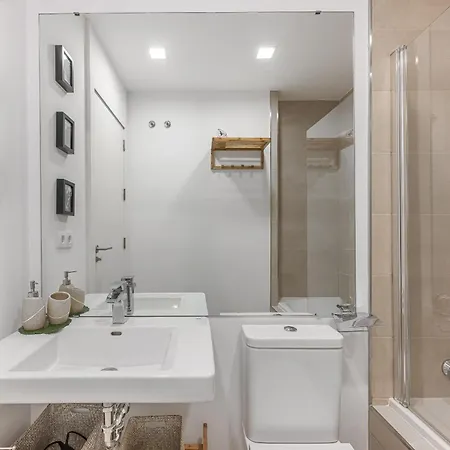 아파트 Sunrise Heights 2455 Sea View *