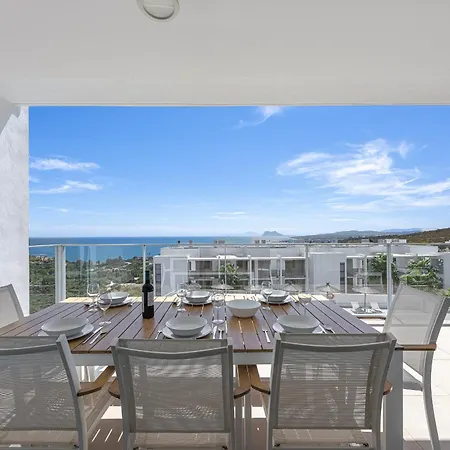 아파트 Sunrise Heights 2455 Sea View *