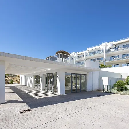 Sunrise Heights 2455 Sea View